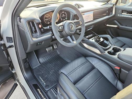 2026 Porsche Cayenne Turbo