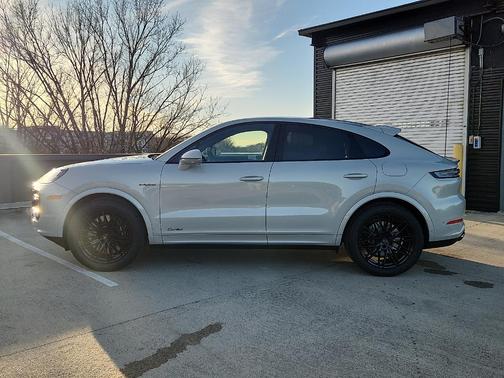 2026 Porsche Cayenne Turbo
