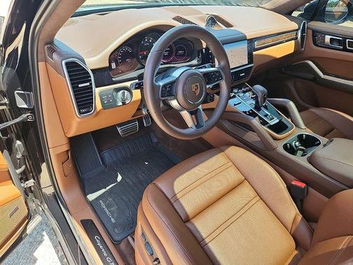 2022 Porsche Cayenne GTS