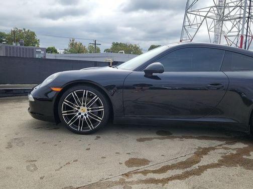 2016 Porsche 911 Black Edition