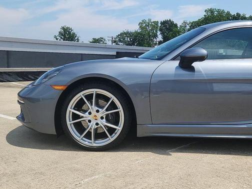 2025 Porsche 718 Cayman Base