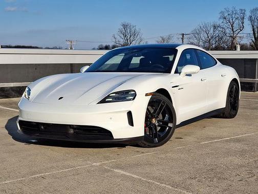 2025 Porsche Taycan 4S