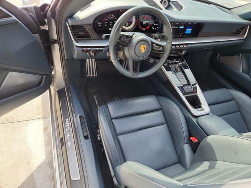 2021 Porsche 911 Turbo S