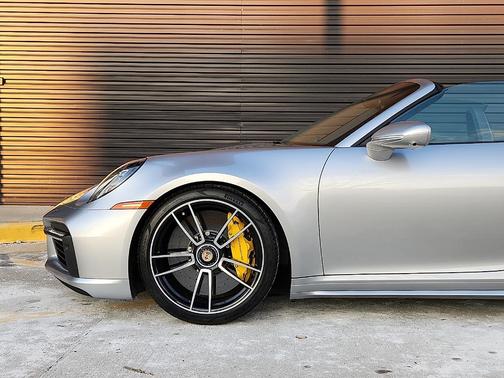 2021 Porsche 911 Turbo S