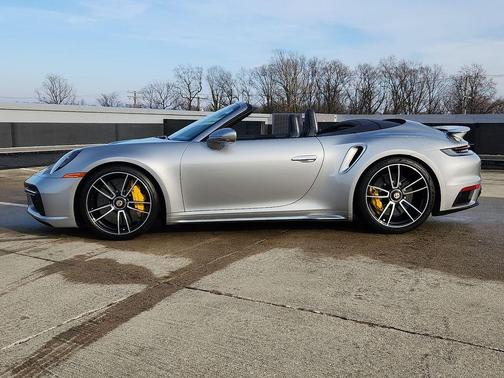 2021 Porsche 911 Turbo S