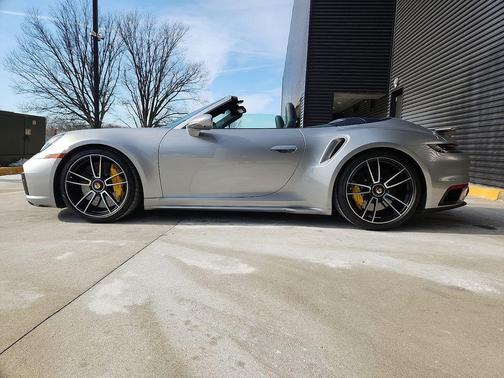 2021 Porsche 911 Turbo S