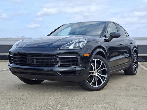 2023 Porsche Cayenne Base (Tiptronic)