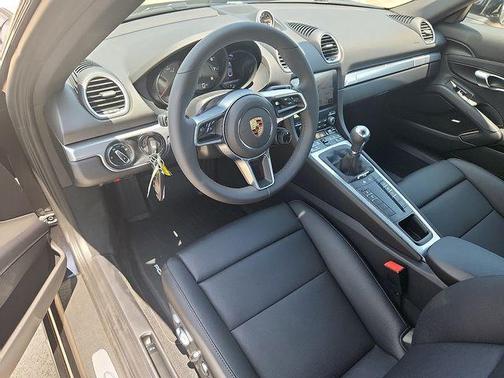 2025 Porsche 718 Cayman Base