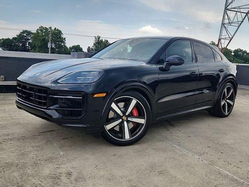2026 Porsche Cayenne GTS