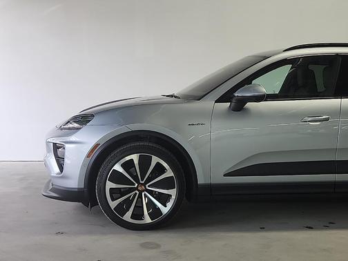 Silver 2026 Porsche Macan 4