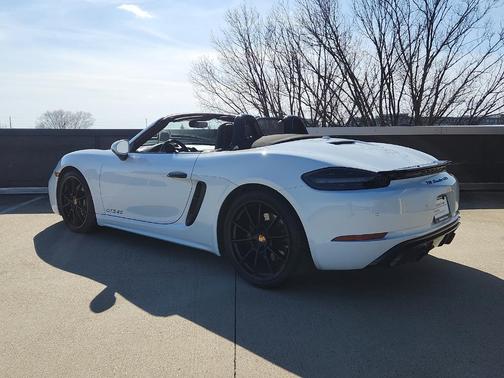 2022 Porsche 718 Boxster GTS