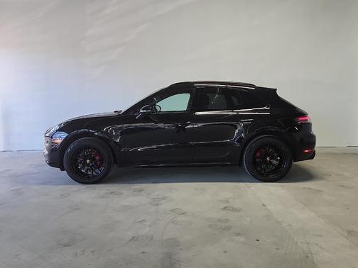2021 Porsche Macan GTS