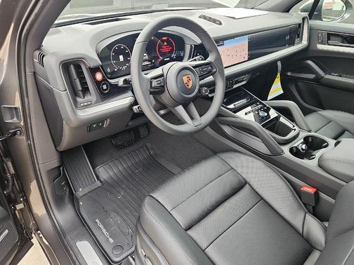 2026 Porsche Cayenne Base