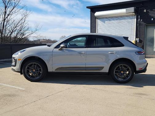 2026 Porsche Macan T