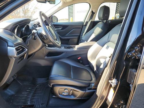 2020 Jaguar F-PACE 25t Premium