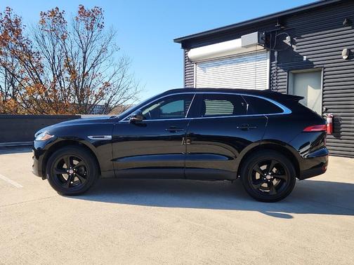 2020 Jaguar F-PACE 25t Premium