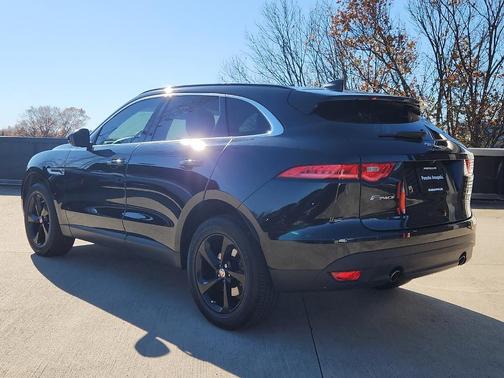 2020 Jaguar F-PACE 25t Premium