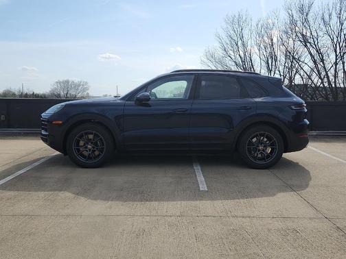 2026 Porsche Cayenne Base