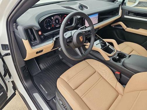 2025 Porsche Cayenne AWD