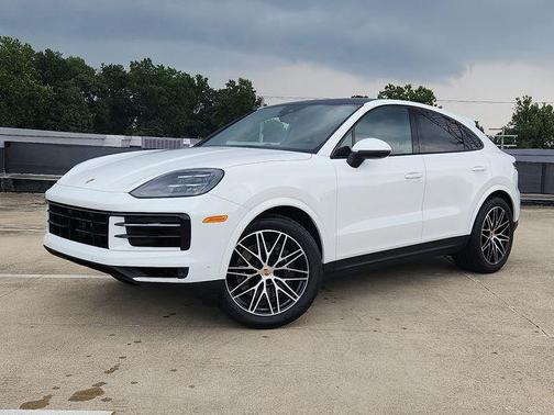 2025 Porsche Cayenne AWD