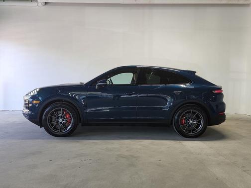 Montego Blue 2026 Porsche Cayenne S Coupe AWD