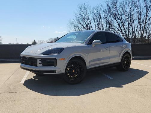 Chalk 2026 Porsche Cayenne AWD