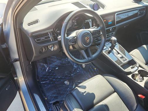 2024 Porsche Macan S