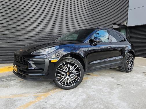 2025 Porsche Macan 