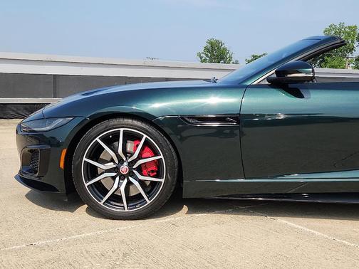 2023 Jaguar F-TYPE R
