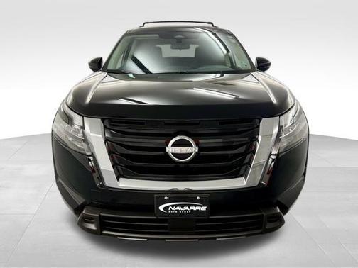 2025 Nissan Pathfinder SV FWD