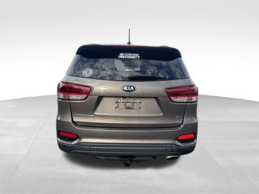 2019 Kia Sorento S