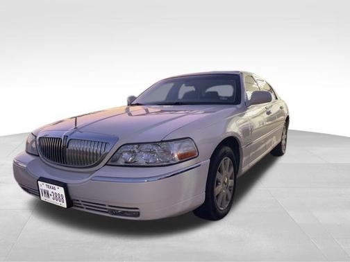 2007 Lincoln Town Car Signature