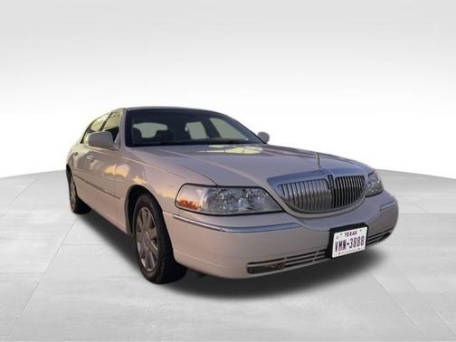 2007 Lincoln Town Car Signature