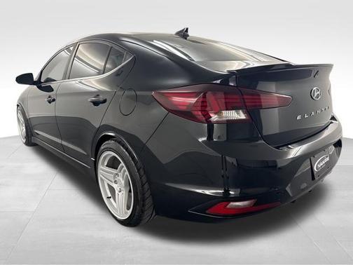 2019 Hyundai ELANTRA Sport