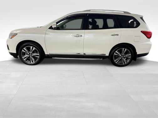 2019 Nissan Pathfinder Platinum