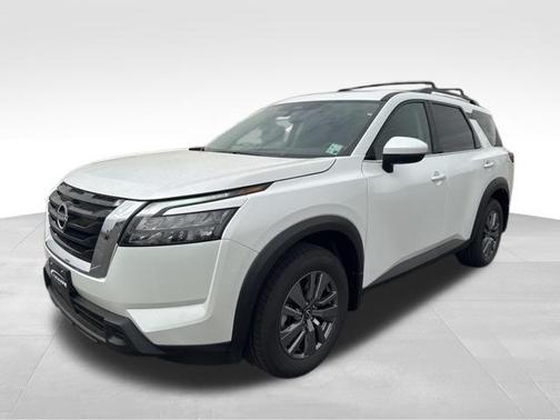 2025 Nissan Pathfinder SV FWD