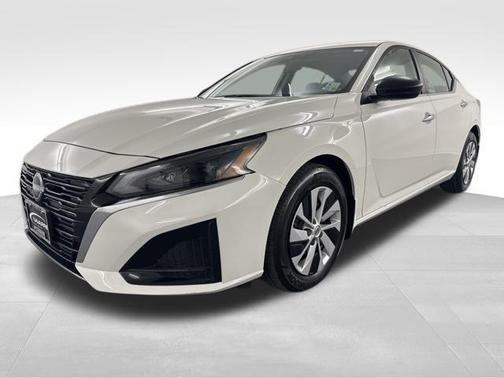 2025 Nissan Altima S FWD