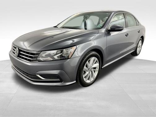 2018 Volkswagen Passat 2.0T SE