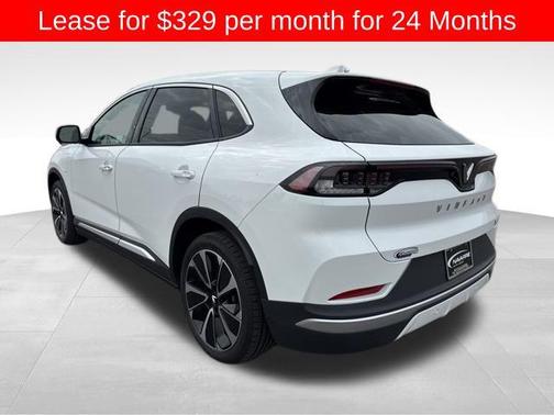 2025 VinFast VF 8 Plus