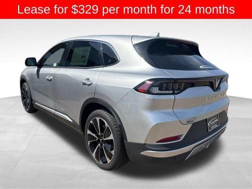 2025 VinFast VF 8 Plus