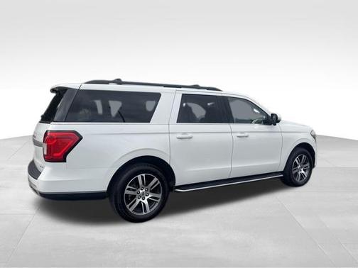 2022 Ford Expedition Max XLT