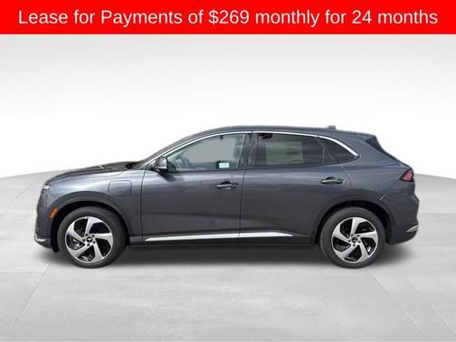 2025 VinFast VF 8 Eco