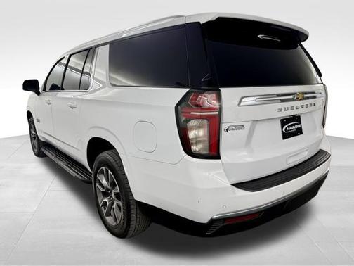 2021 Chevrolet Suburban LT