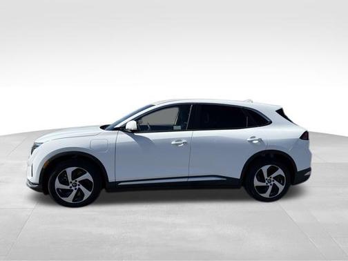2025 VinFast VF 8 Eco