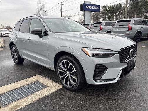 2025 Volvo XC60 B5 Plus