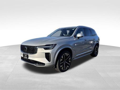 2025 Volvo XC90 B6 Plus 7-Seater