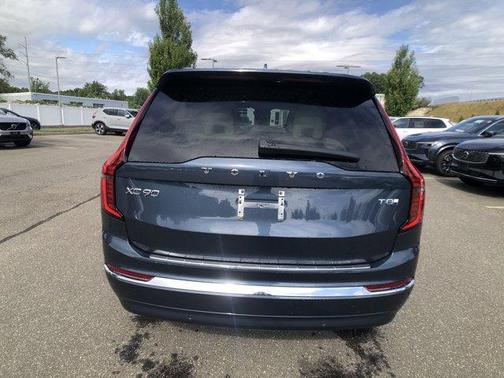 2026 Volvo XC90 ULTRA