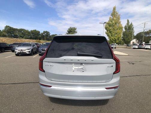 2026 Volvo XC90 B6 Plus 7-Seater