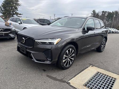 2025 Volvo XC60 B5 Core