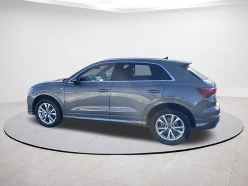 2024 Audi Q3 45 S line Premium